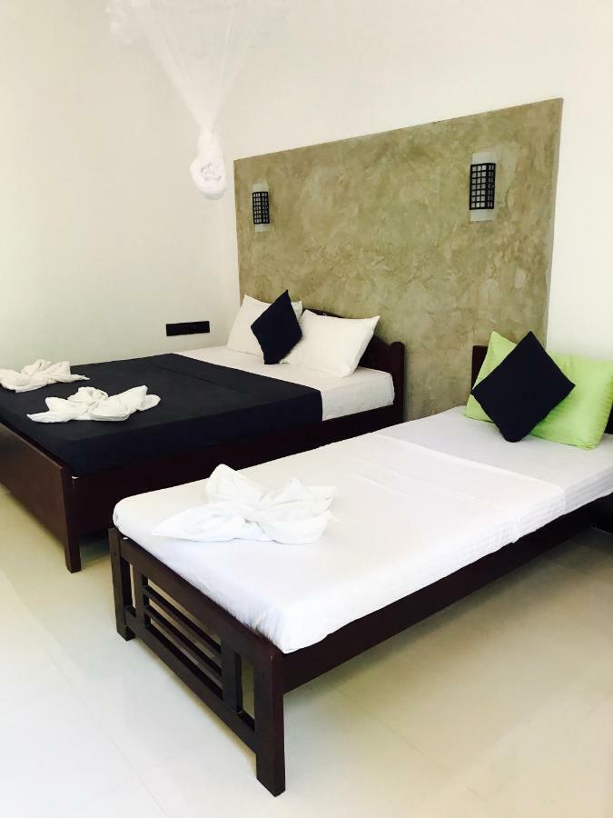 Kingdom Gate Hotel Anuradhapura Dış mekan fotoğraf